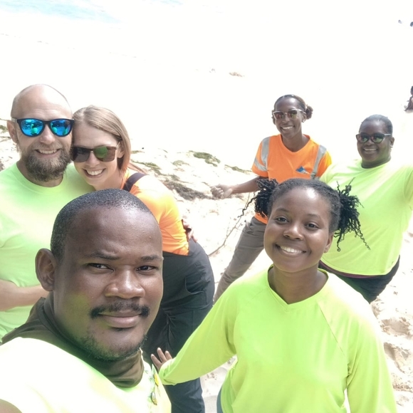 Meet your Posher, Sarah - Picture 3 of 7